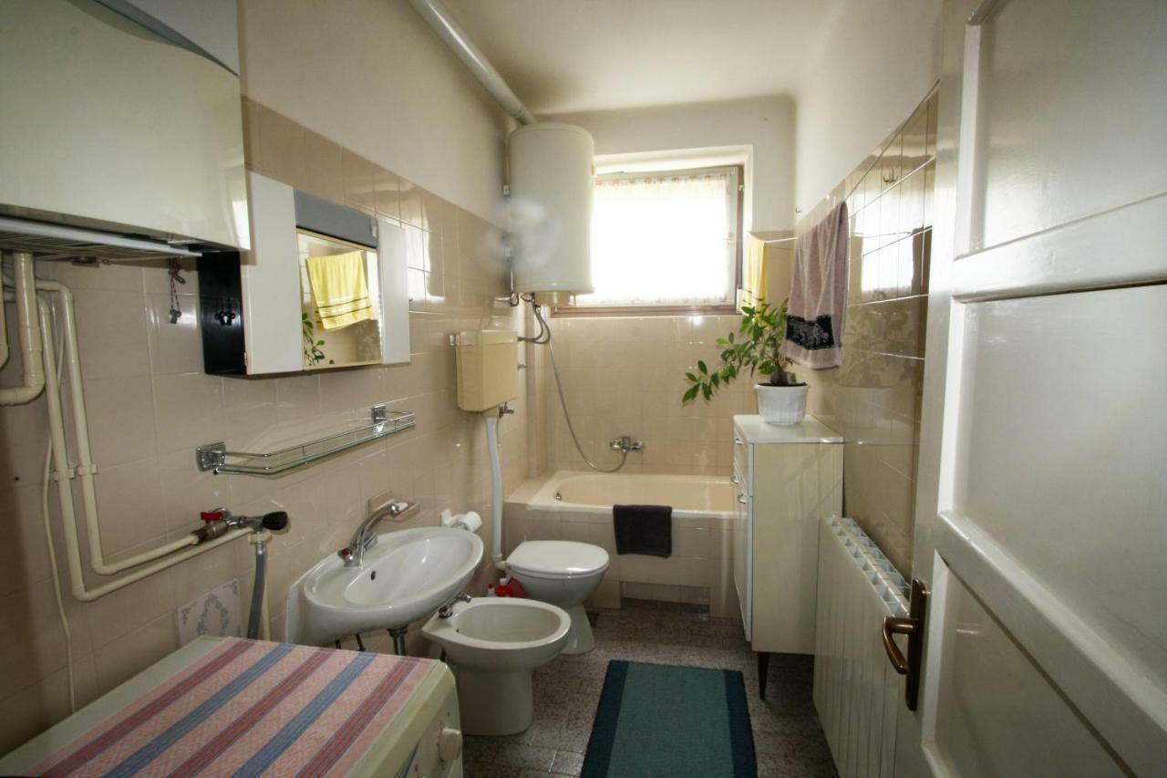 Apartment Persich بولا المظهر الخارجي الصورة